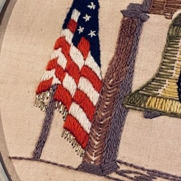 Vintage Liberty Bell Framed Crewel Needlework Americana 13” Round Patriotic Art - Picture 3 of 9